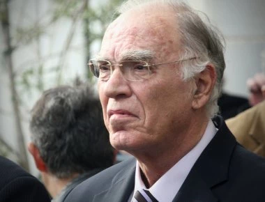 Β. Λεβέντης: «Ο Τσίπρας έχει γίνει Αμερικανάκι - Από αριστερός έχει γίνει δούλος»
